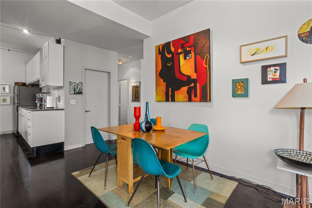 benton park - Residential Income