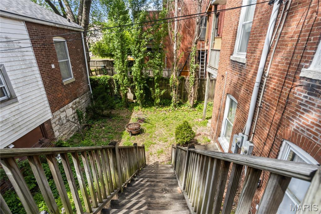 benton park - Residential Income