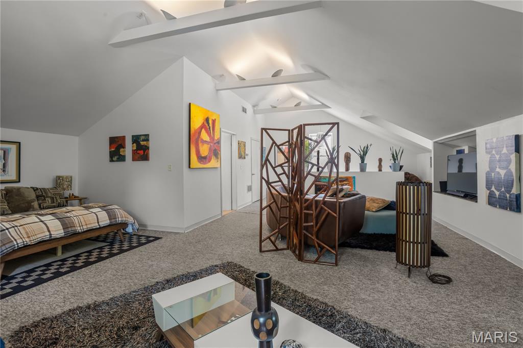 benton park - Residential Income