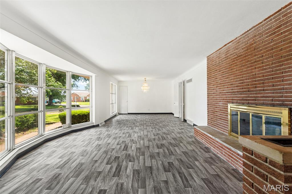 Black Oaks 2 - Residential
