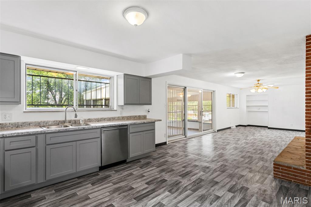 Black Oaks 2 - Residential