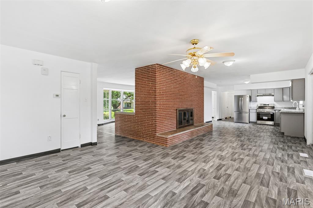 Black Oaks 2 - Residential