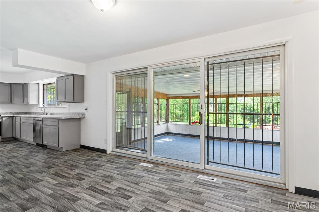 Black Oaks 2 - Residential