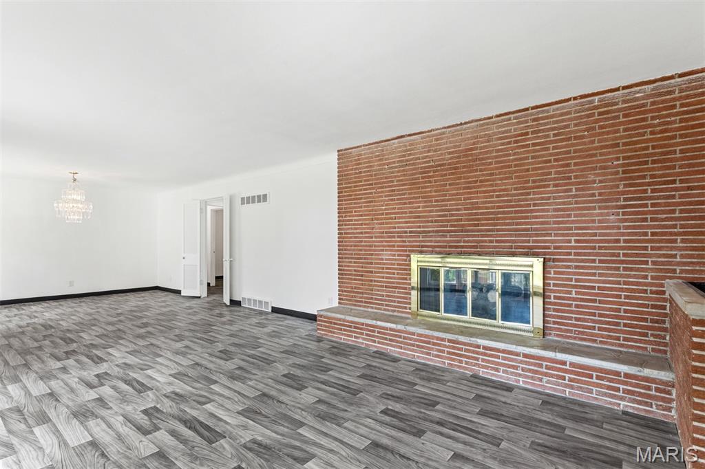 Black Oaks 2 - Residential