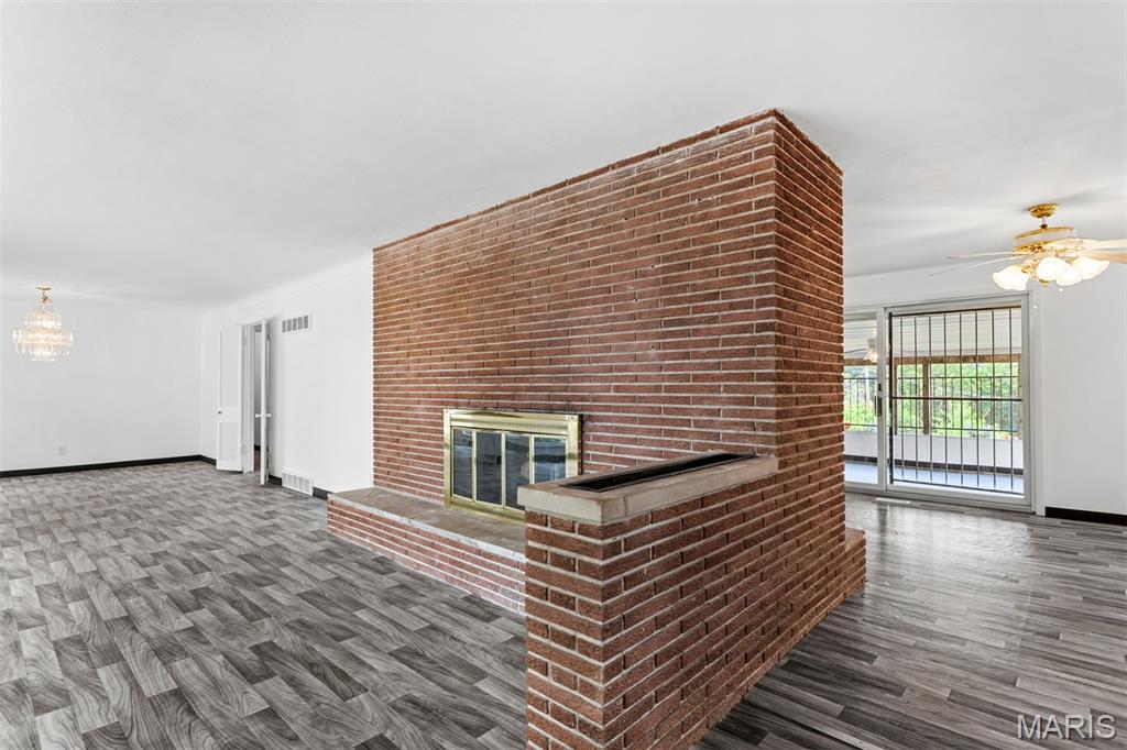 Black Oaks 2 - Residential