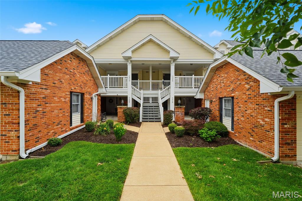 Welcome to the highly sought-after Villas at Kenrick, where low-maintenance living meets comfort, convenience, and exceptional community amenities. This beautifully maintained upper-level condo offers a bright, inviting floor plan with gleaming hardwood floors, abundant natural light, skylights, and a cozy gas fireplace. A welcoming entry foyer opens to the spacious living and dining areas, creating an ideal setting for both everyday living and entertaining.
The updated kitchen features stainless steel appliances, solid-surface countertops, a center island, and a charming window seat. The spacious primary suite offers a walk-in closet, private ensuite bath, and direct access to the expansive deck through sliding glass doors. A second set of sliding doors from the living room creates seamless indoor-outdoor living and provides the perfect place to enjoy morning coffee or relax at the end of the day.
A generously sized second bedroom with double closets is located adjacent to a full hall bath, making it ideal for guests, family, or a home office. Additional highlights include main-floor laundry, a private two-car garage, and the refrigerator, washer, and dryer all conveying with the sale.
Residents enjoy access to outstanding community amenities, including a clubhouse, swimming pool, tennis courts, and pickleball courts. Conveniently located near Highway 44, shopping, dining, and everyday conveniences, this move-in-ready condo offers an exceptional opportunity to enjoy carefree living in one of the area's most desirable villa communities