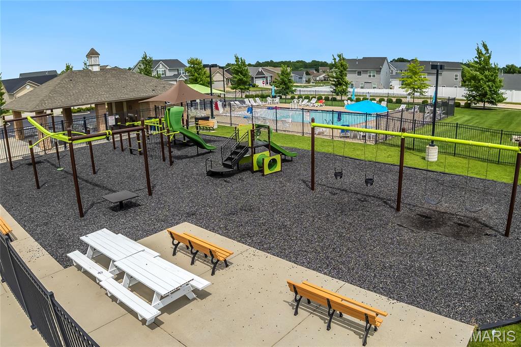 Villages At Huntleigh Ridge - Residential