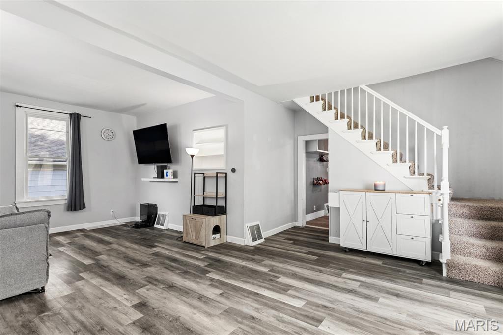 Crystal City - Residential