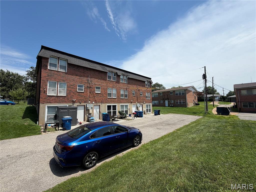 Reavis Gardens - Residential Income