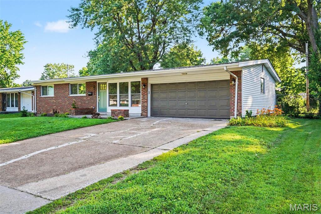 Hathaway Manor 4 - Residential