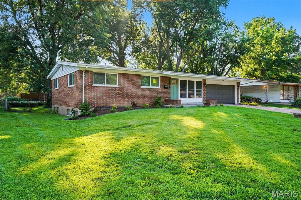 Hathaway Manor 4 - Residential