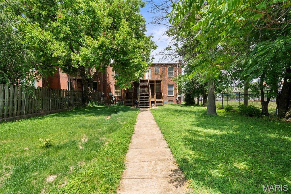 Laclede Condo - Residential