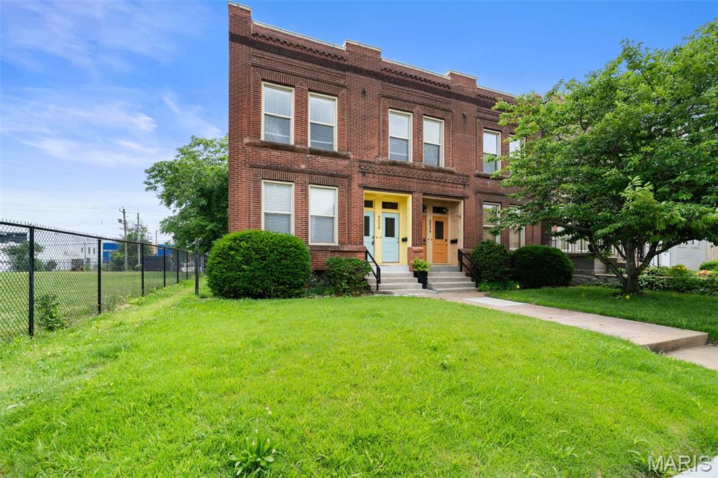 Laclede Condo - Residential