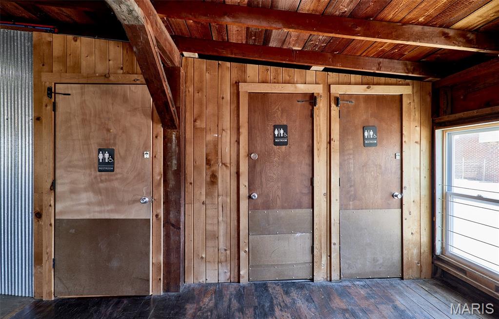 West 5th Street - Commercial Sale