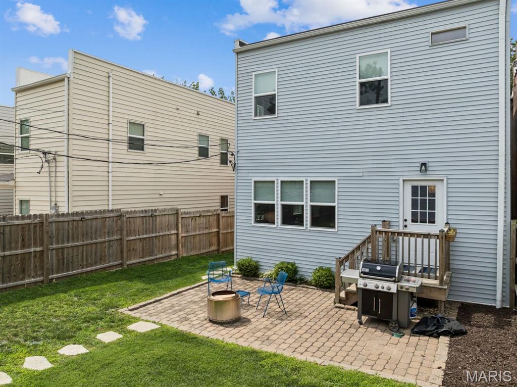 Sharkey's Vista Sub - Residential