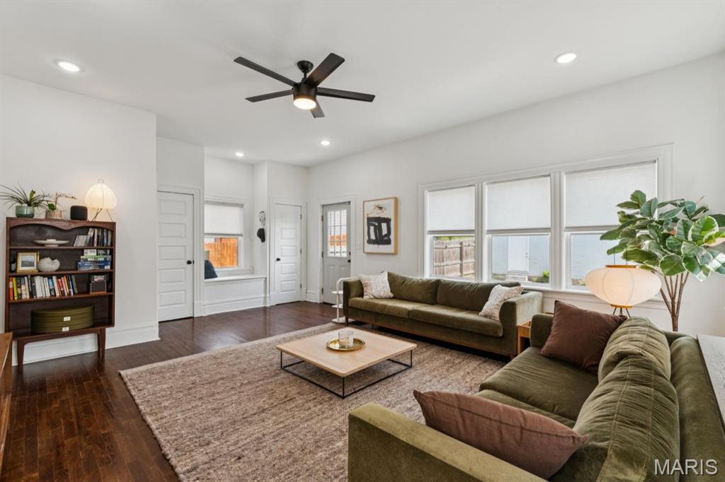 Sharkey's Vista Sub - Residential