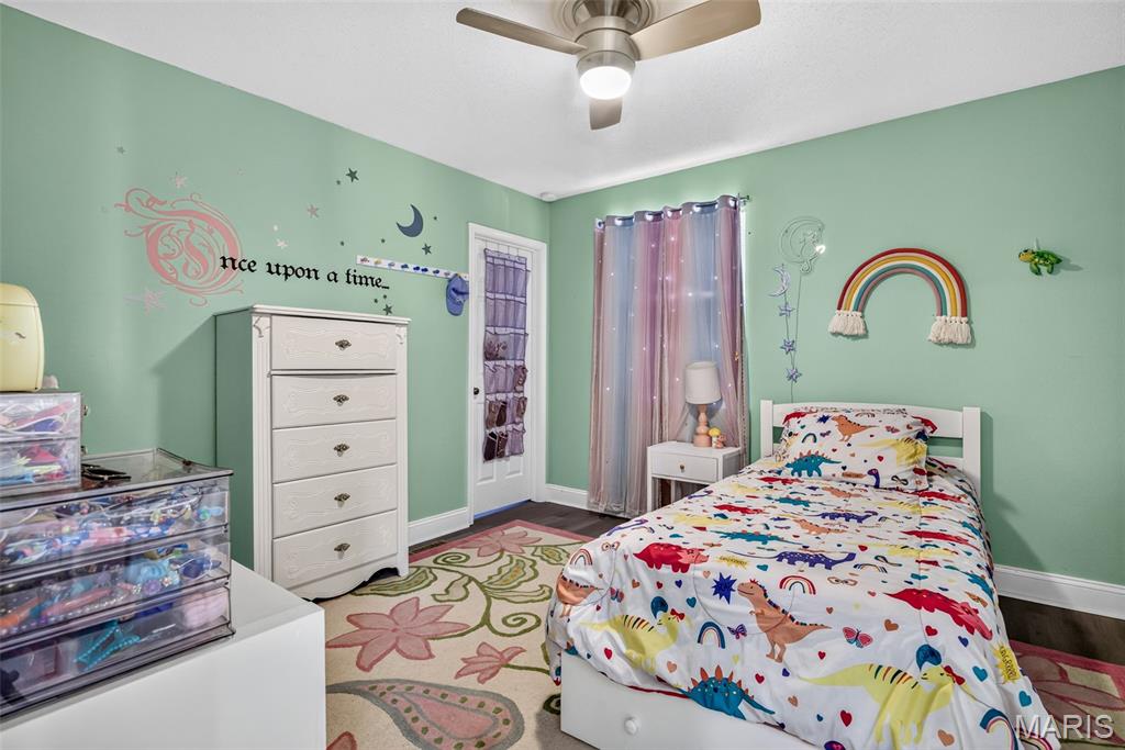 Sunset Hills Condo - Residential
