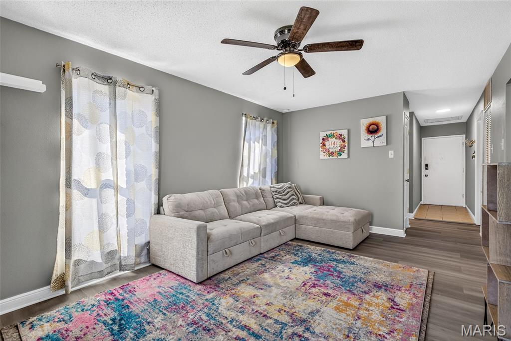 Sunset Hills Condo - Residential