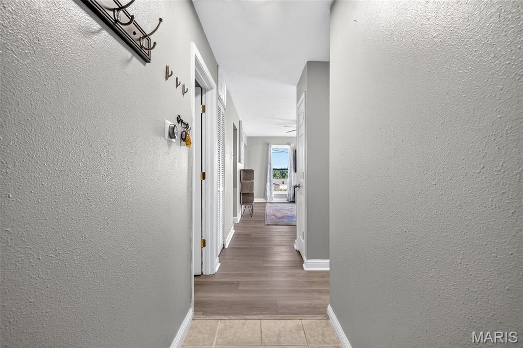 Sunset Hills Condo - Residential
