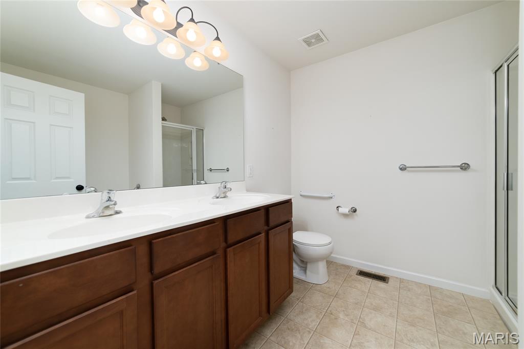 Ellington Place #2 - Residential