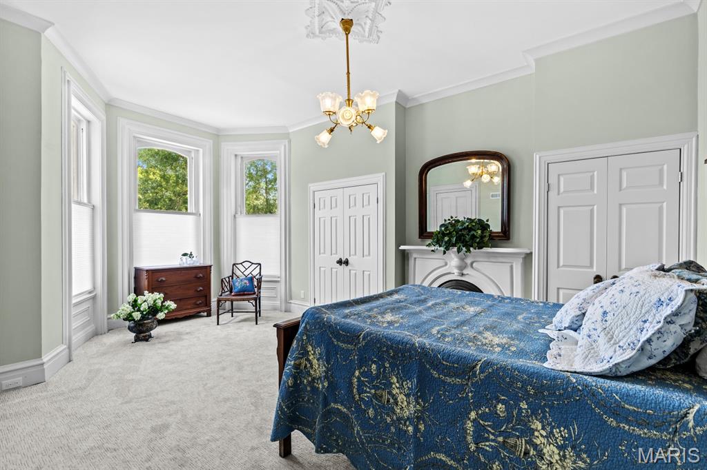 Lafayette Square - Residential