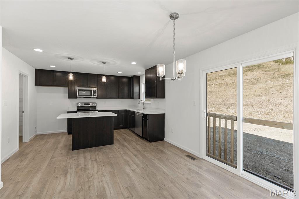 Bella Terra 83 - Residential