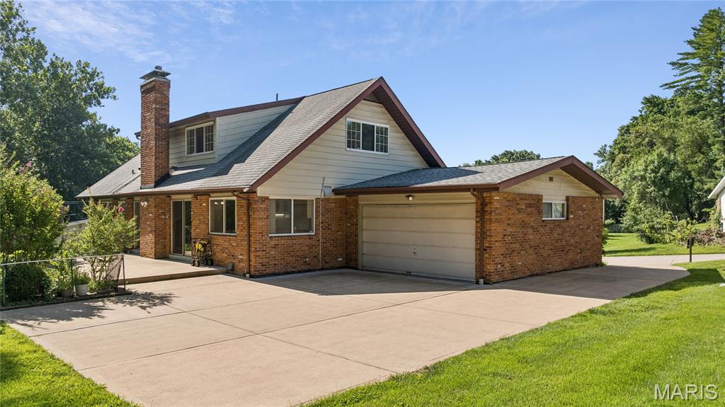 Forest Ridge Manor 2 - Residential