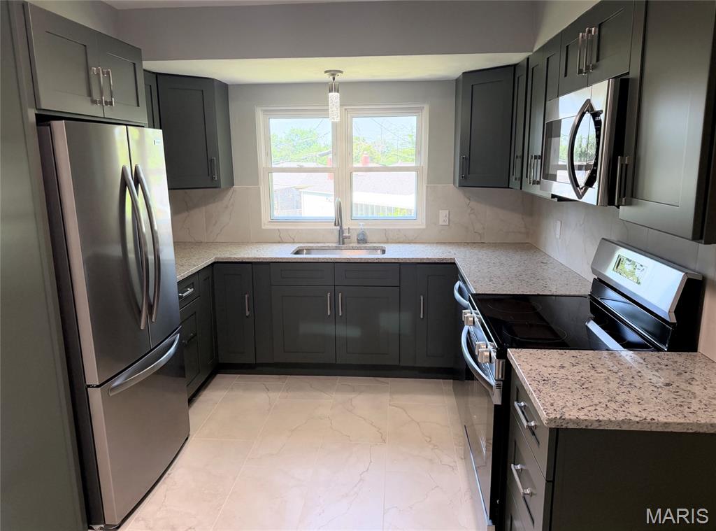 Reavis Gardens 2 - Residential