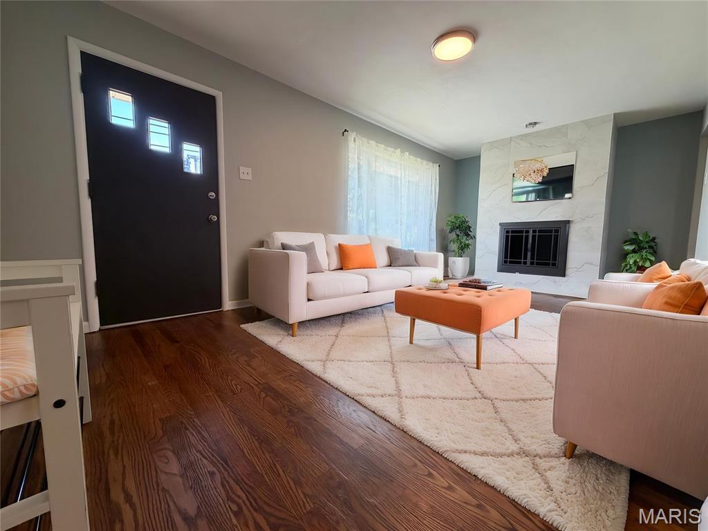 Reavis Gardens 2 - Residential