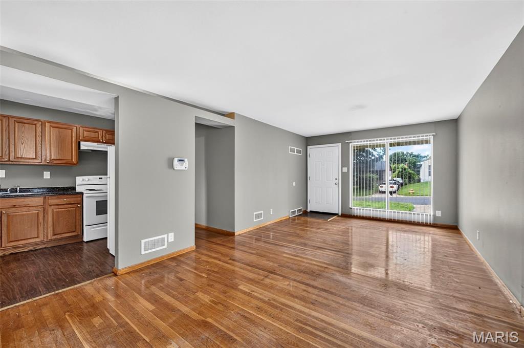 Glasgow Village Unit 12 - Residential Lease