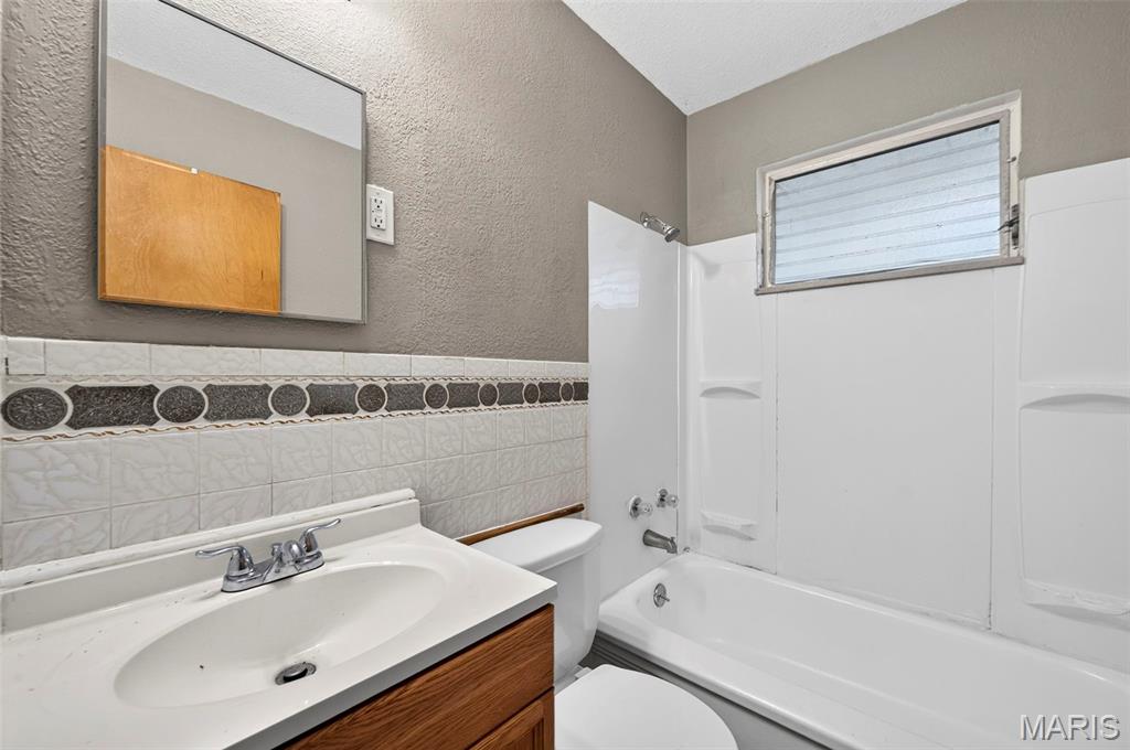 Glasgow Village Unit 12 - Residential Lease