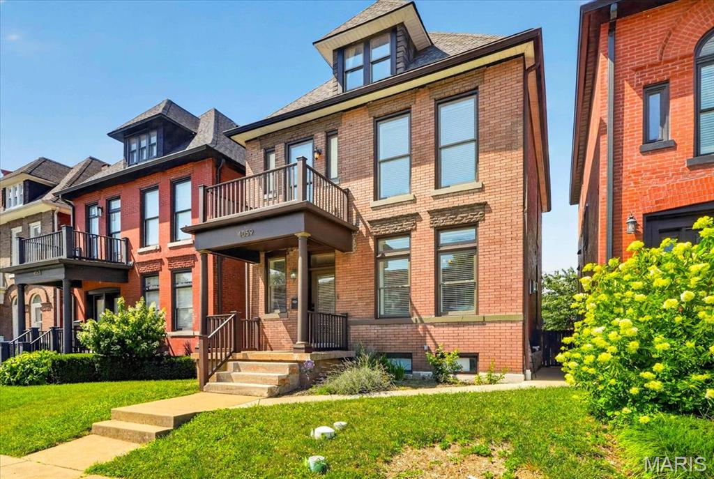 Tyler Place - Residential