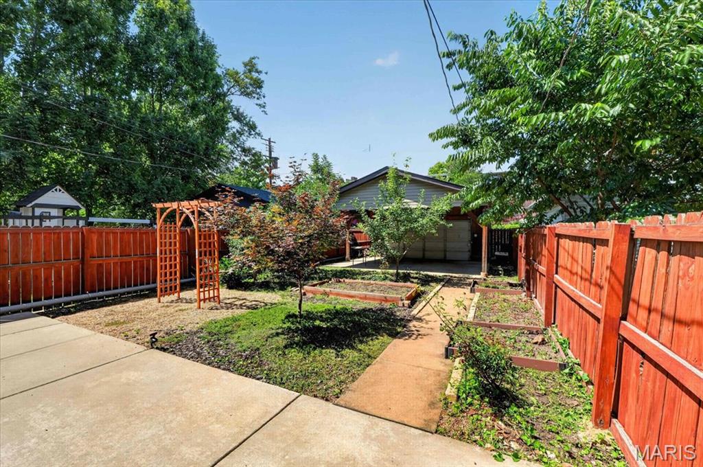 Tyler Place - Residential
