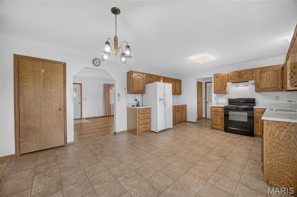 Hickory Hills Sub - Residential