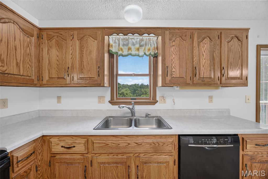 Hickory Hills Sub - Residential