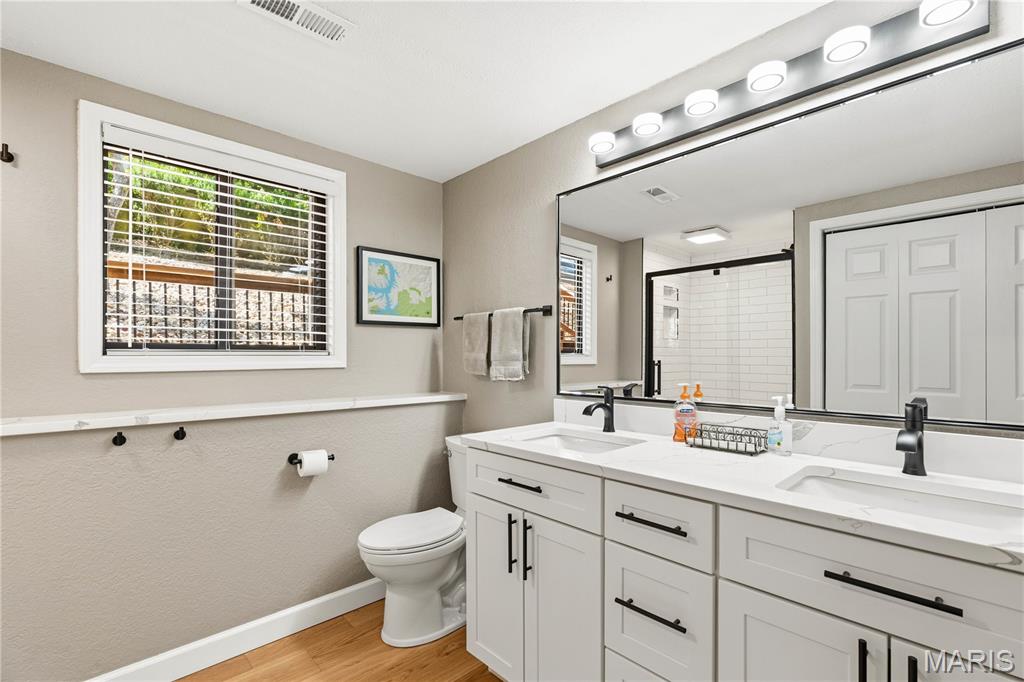 Rockwood Estates Am - Residential