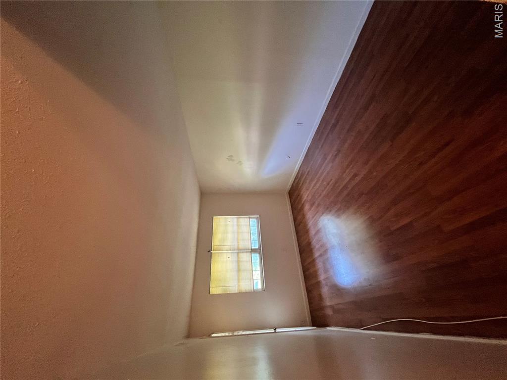 Granada Condo - Residential