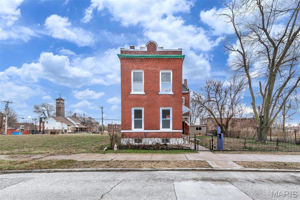 Bryants Add 02 - Residential Income