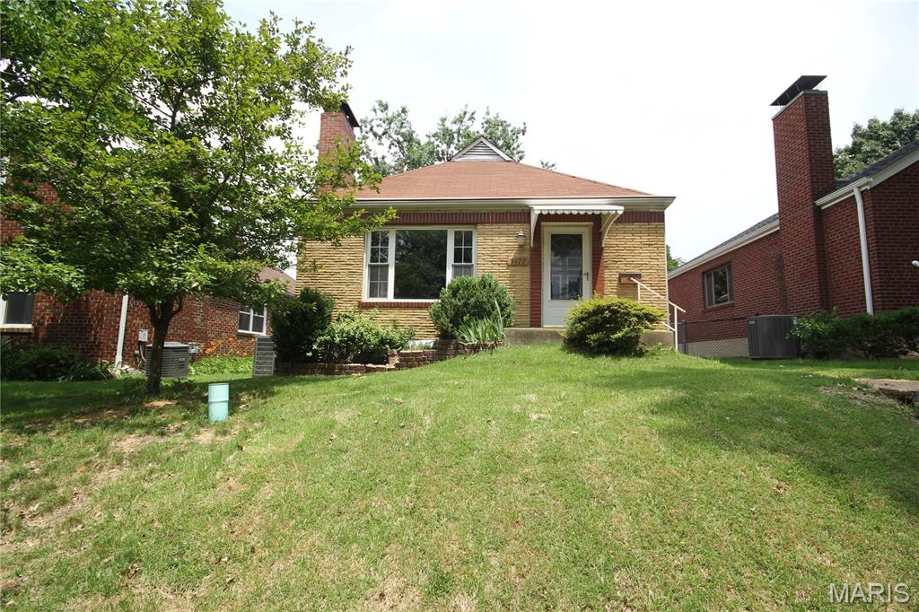 Welcome home to this inviting 2-bedroom, 1-bath ranch nestled in the highly sought-after North Hampton neighborhood. Featuring a comfortable and functional floor plan, this home offers the perfect blend of character and convenience. The detached garage provides additional storage and parking, while the newly installed waterproofing system offers added peace of mind for years to come. Enjoy all that North Hampton has to offer, including nearby parks, local restaurants, shopping, and easy access to major highways. Whether you're a first-time homebuyer, looking to downsize, or simply searching for a move-in-ready home in a fantastic location, this charming ranch is one you won't want to miss!