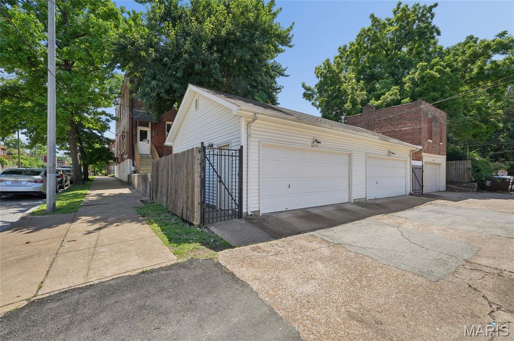 Ann Ave Sub - Residential