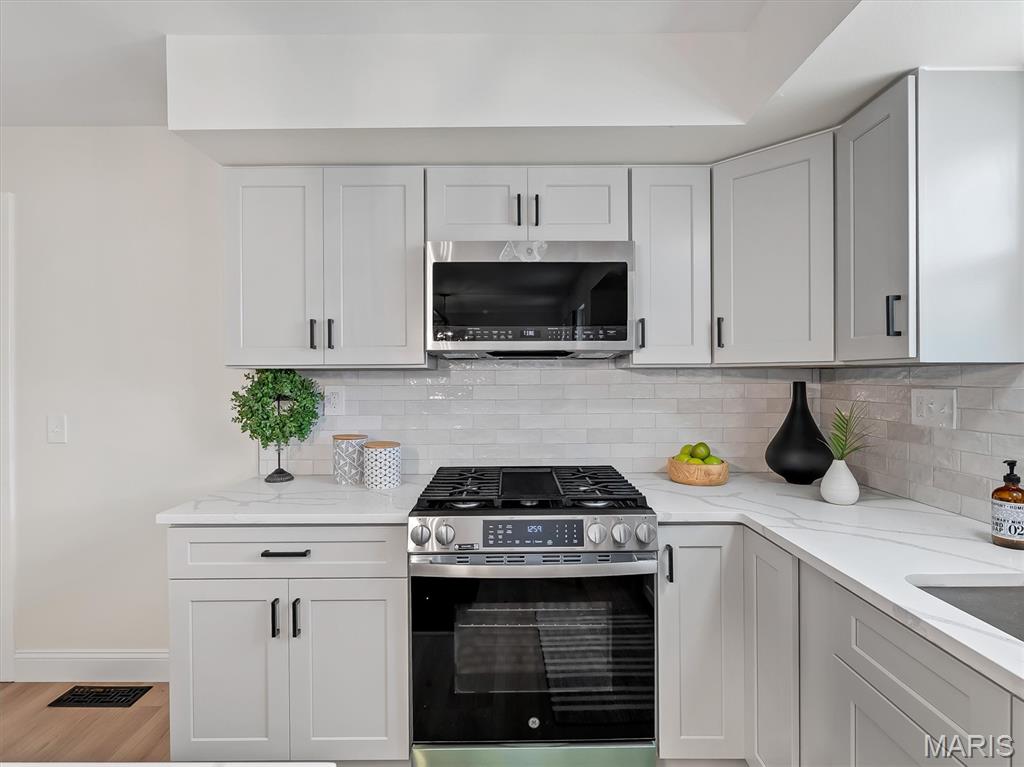 Hickory Hills Estates 1 - Residential