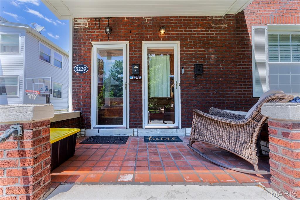 Southampton Add - Residential Income