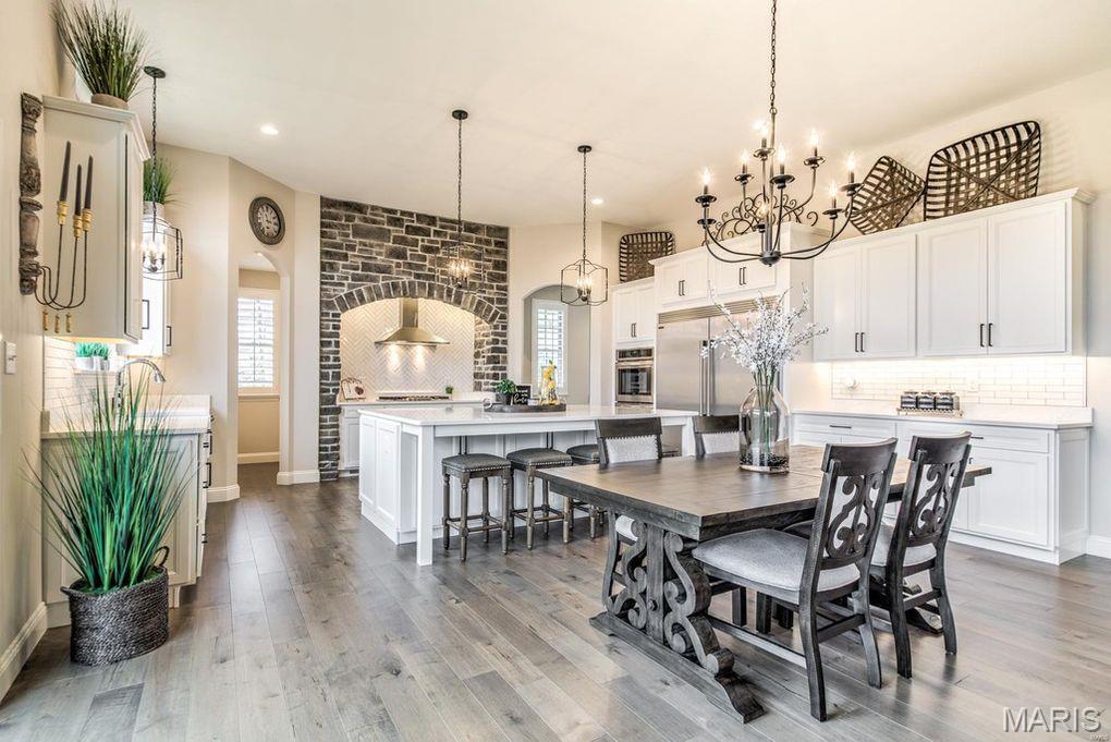 South Point Estates - Residential