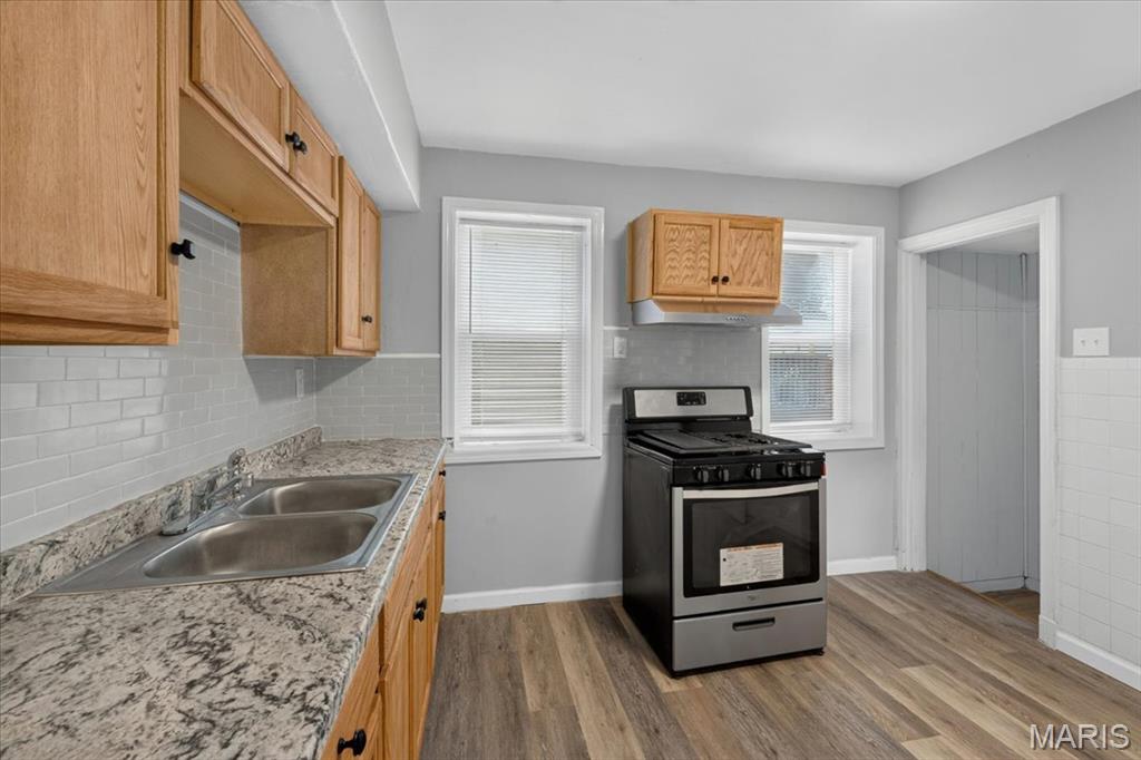 Russell Real Estate Companys 05 - Residential