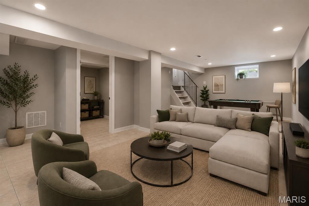 Russell Real Estate Companys 05 - Residential