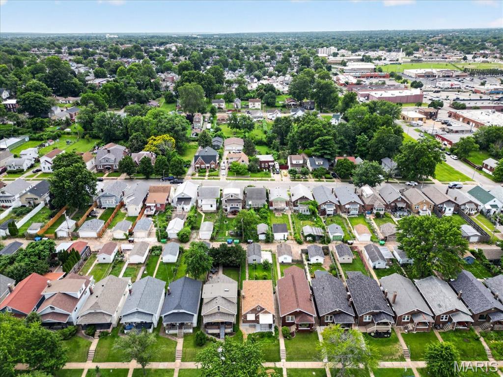 Russell Real Estate Companys 05 - Residential