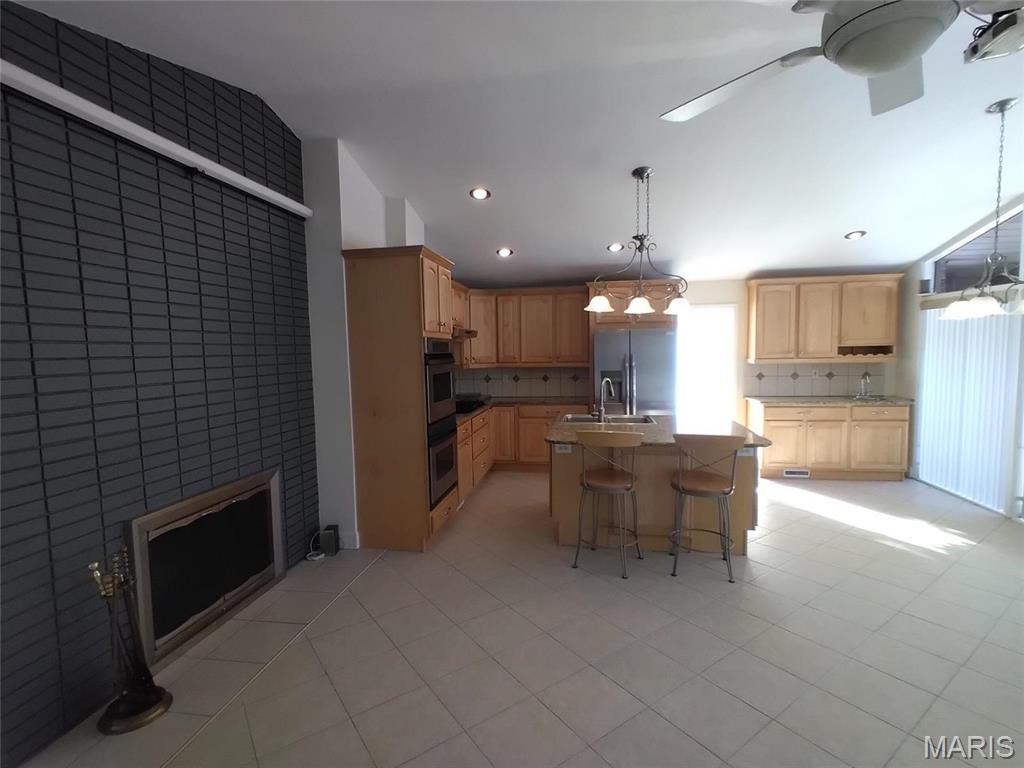 Country View Estates - Residential Lease