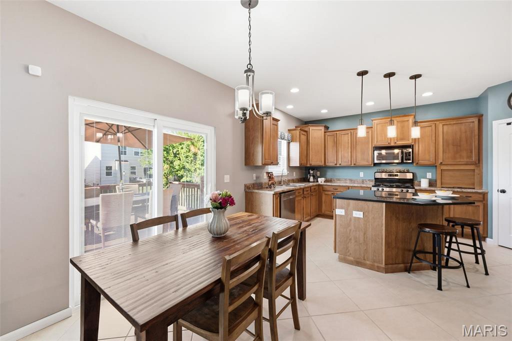 Manors At Orchard Glen - Residential
