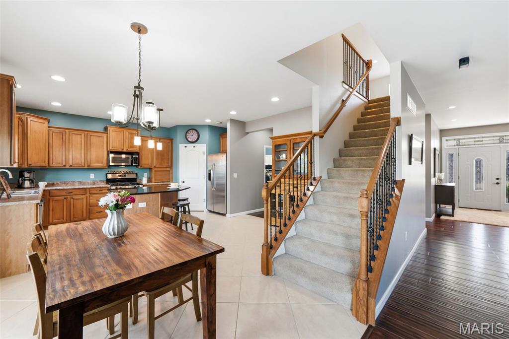 Manors At Orchard Glen - Residential