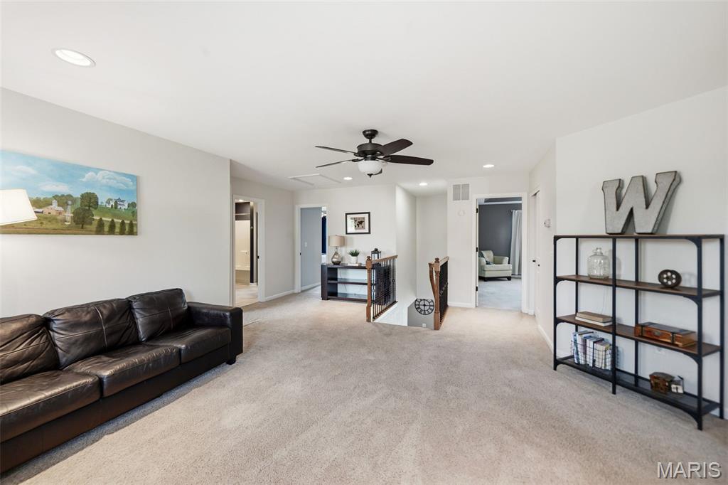 Manors At Orchard Glen - Residential